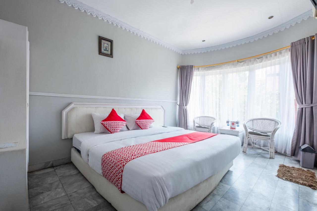 Oyo 1444 Patradissa Stasiun Bandung Hotel Экстерьер фото
